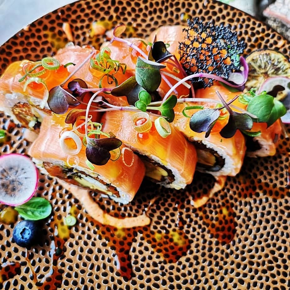 Sushi House Radość – świeże sushi przygotowane w naszej restauracji