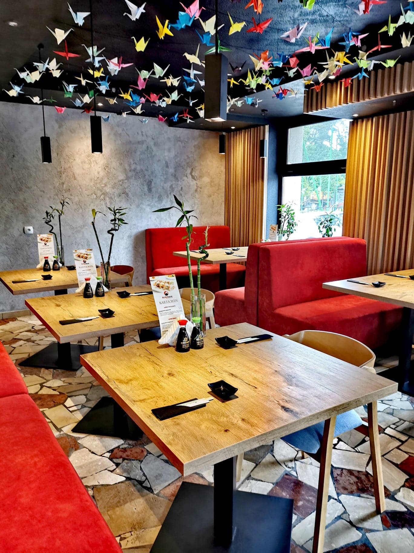 Sushi House Radość ul. Izbicka 1 – rodzinna restauracja sushi od 2012 roku